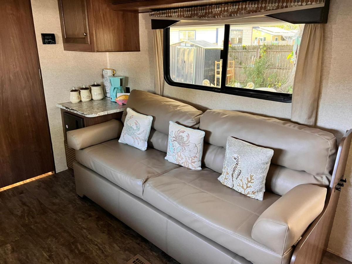 Rv Camper Paradise On The Wheels In Clearwater Beaches Largo Εξωτερικό φωτογραφία