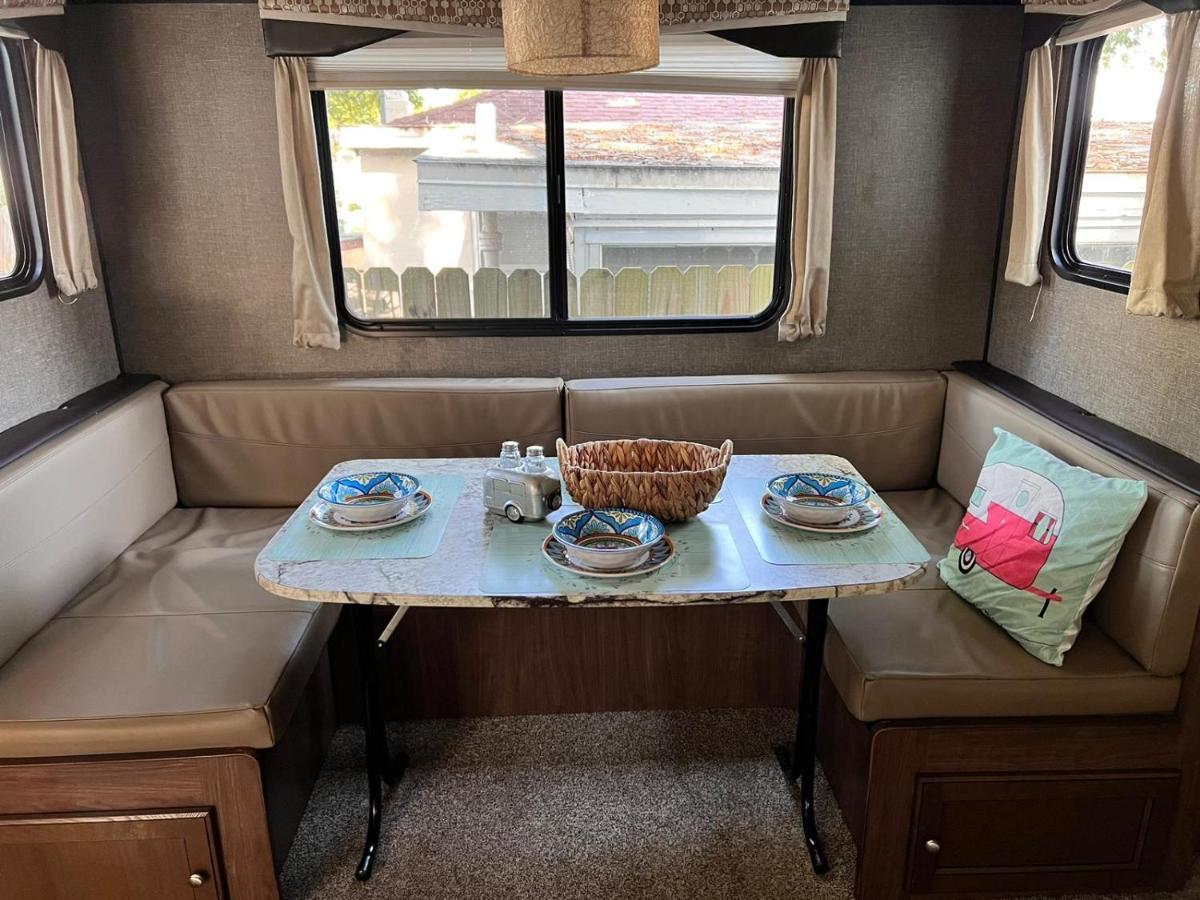 Rv Camper Paradise On The Wheels In Clearwater Beaches Largo Εξωτερικό φωτογραφία
